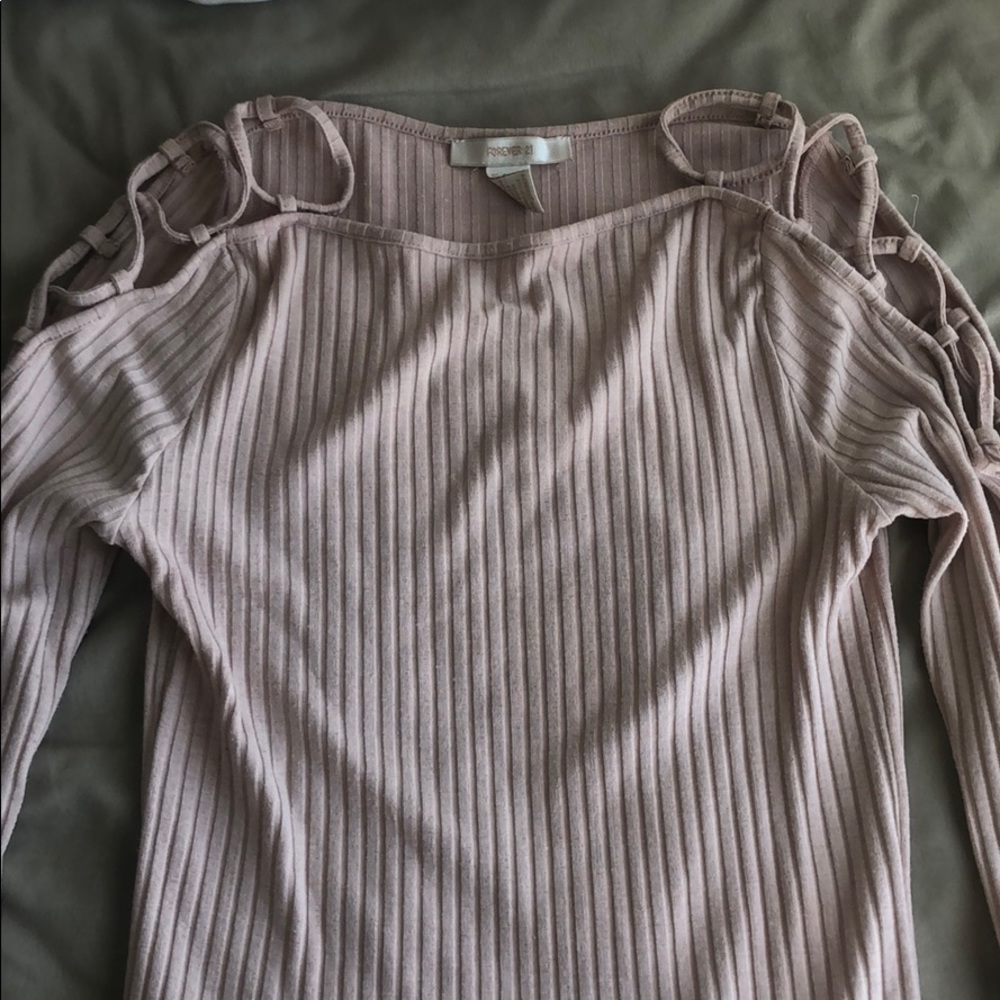 Long sleeve light pink tee with cross cross